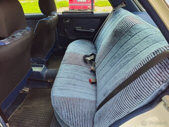 Mercedes Benz W123, 230E, piano - 13