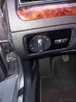 Superb 1.6 2012r.v. - 13