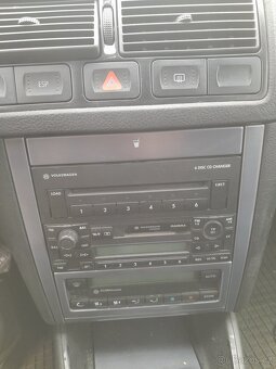 Volkswagen golf 1.9tdi 74kw - 13
