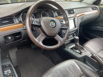 ŠKODA SUPERB 2 COMBI 2.0TDI 125KW DSG 4X4 L&K WEBASTO - 13