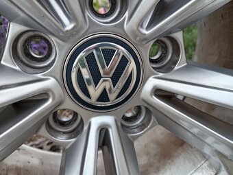 Originál ALU kola VW Passat R17 + pneu - 13