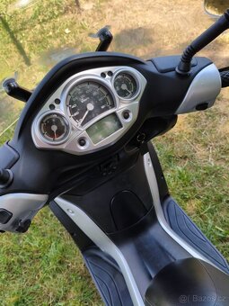 Yamaha X-City 250i - 13