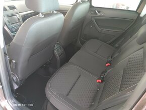 Škoda Yeti 2.0TDi 4x4 110KW Xenon LED automat Navi Mod 2018 - 13
