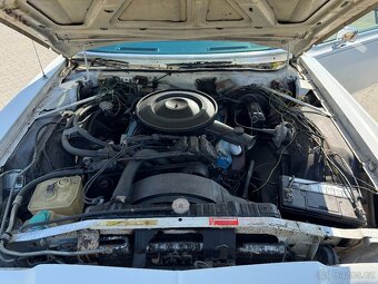 1976 Chrysler Newport - 13