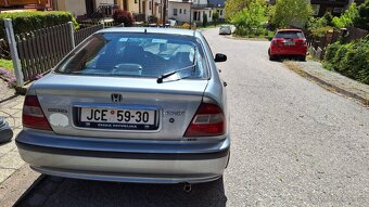 Honda Civic 1.5 VTEC. 1. Majitel - 13