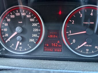 BMW e91 325i 160kw - 13