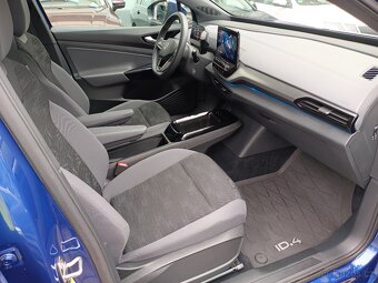 VW ID.4 Pure electric 109kW 54tkm Tažné - záruka Autodraft - 13