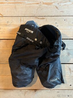 Hokejové vybavení - 13