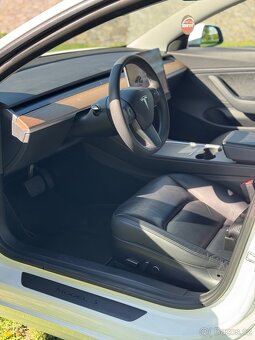 TESLA model 3 LONG RANGE 324KW, TEP. ČERPADLO, REFRESH 2021 - 13