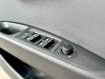 Seat Leon Combi FR 1.4TSI 103kW VÝHŘEV Senzory FULL LED Navi - 13