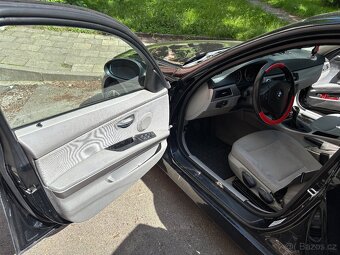 Bmw E90 320i - 13