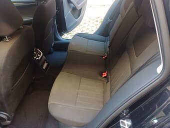 Octavia 3 Face 2.0 tdi 110kW 143 tkm Style - 13