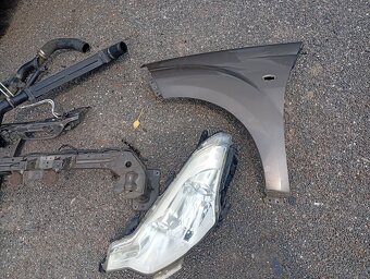 CITROEN C-CROSSER RV 2010 PŘEDEKK XENON, CHLADIČE APOD. - 13