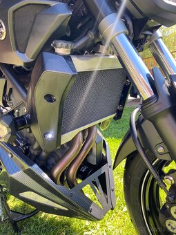 Yamaha MT 07 luxusní stav - 13