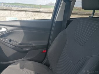 Ford Focus 2.0 TDCi 110 kW Titanium - 13