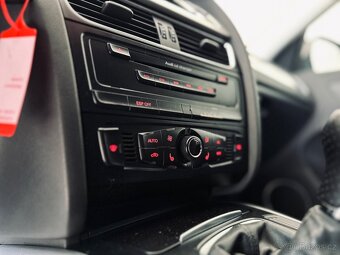 Audi A4/B8/2.0TDI/105Kw/Manuál/Xenon/S-line/245tis km/Servis - 13