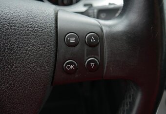 Volkswagen Passat 1.9 TDI 77kw - 13