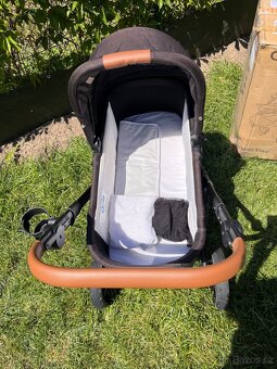 Kočárek Lionelo MERI TOUR 3v1 se základnou isofix - 13