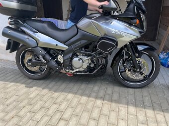 Suzuki DL 650 V-Strom - 13