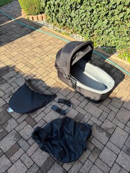 Thule Urban Glide 2 kocarek - 13