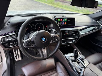 BMW 540i G31 xDrive - 13