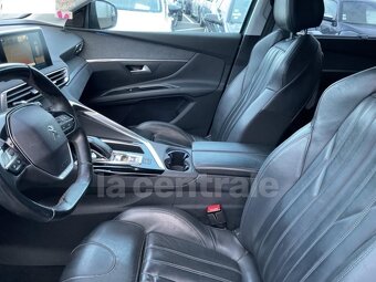 PEUGEOT 5008 II 2.0L BlueHDi 180 S&S ALLURE EAT8 2019 - 13