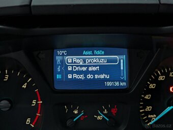 Ford Tourneo Custom TITANIUM 2.2TDCi 114kW 8 MÍST, KAMERA - 13