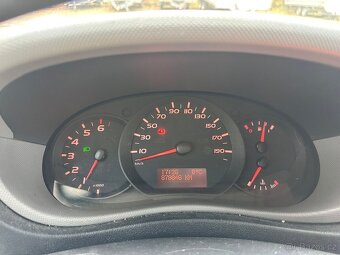 Renault Master 2.3 dCi 165 k - plachtová nástavba na 8palet - 13