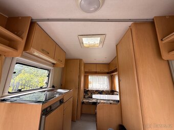 Karavan Delta 390 - 13