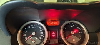 Prodám Renault Megane II combi - 13