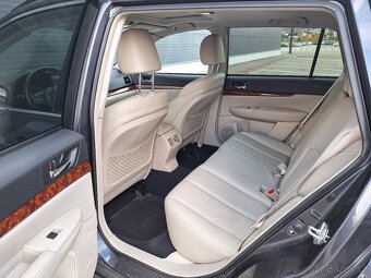 Subaru Outback 3.6R 4x4 Automat – 2011, 1. majitel - 13