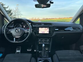 WV Touran 2.0 TDI Highline DSG max.vybava 2016 - 13