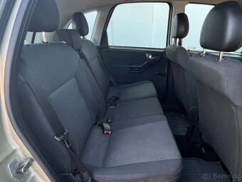 OPEL MERIVA 1,4 / 66 kW Essentia - 13