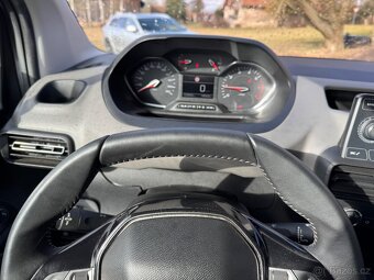 Peugeot Rifter - 13