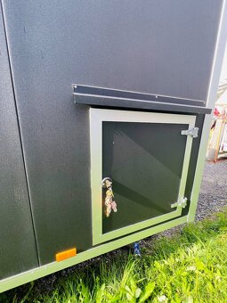 Foodtruck pojízdná prodejna - 13