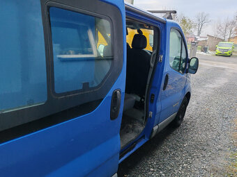 Prodám Renault Trafic 2013, nový motor po GO včetně rozvodů - 13