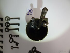 Staré klíče. - 13
