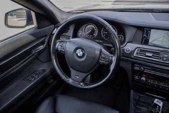 BMW Rad 7 730d 155kW AT M paket / PREVERENÉ KM / - 13
