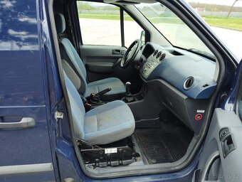 Ford Tranzit Connect - 13