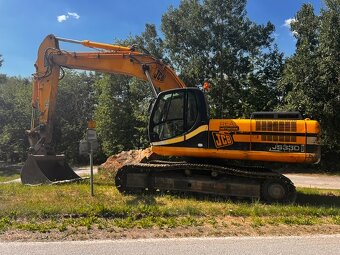 JCB 330 - 13