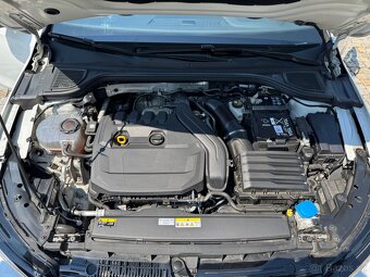 Volkswagen Golf, R-Line 1.5TSI, Benzin, 33000km - 13