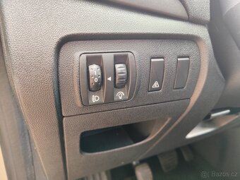 Renault Scénic III 1.6 16V 81 kW – poctivý rodinný parťák - 13