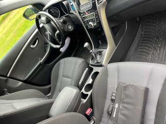 Hyundai I 30 kombi digi klimatizace - 13