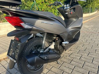 Honda PCX 125 - 13