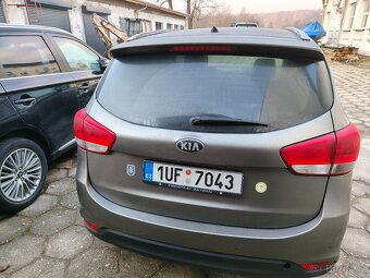Kia carens CR doklady automat - 13