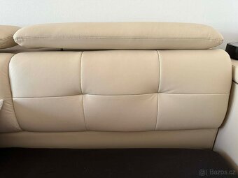 Luxusní postel s masážním křeslem - 13