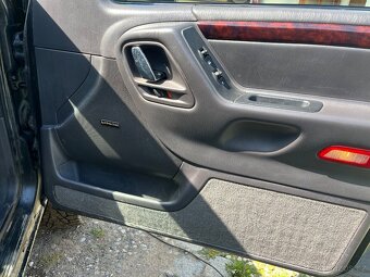 Jeep grand cherokee WJ limited 4.0 i6 - 13