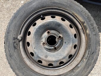 175/65 R14 celoroční Continental 6-7mm + disk Peugeot 206 - 13