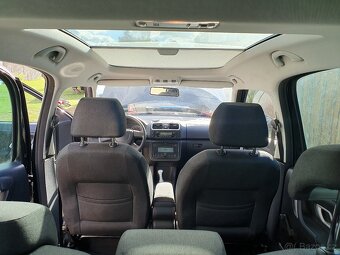 Škoda Roomster 1.4i nová stk - 13