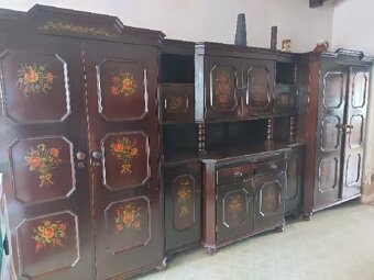 Historický set nábytku lidového baroka - 13